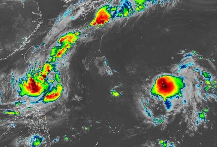 Hình ảnh bão Jebi (phải) ngày 29/9/2024. Ảnh: PAGASA.