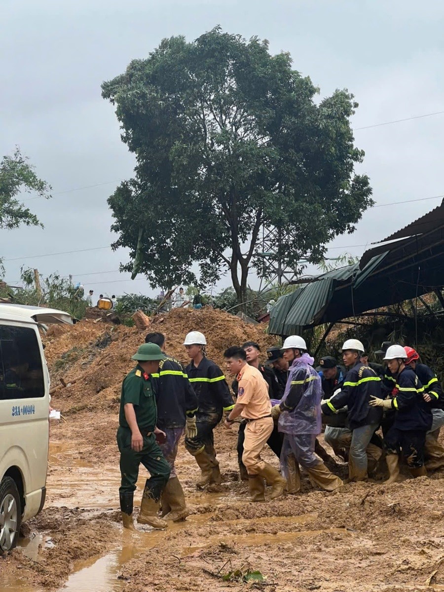 Hà Giang: Tìm thấy thêm một thi thể trong vụ sạt lở ở huyện Bắc Quang