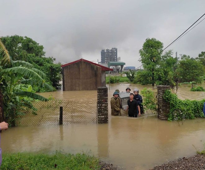 Di dời hàng trăm hộ dân ở Ý Yên, Nam Định