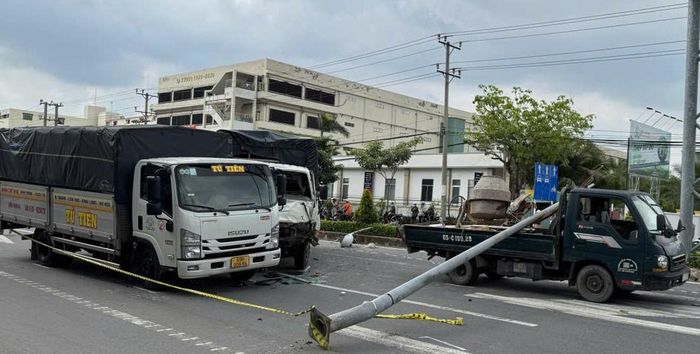 Hiện trường thanh niên nghi sử dụng ma túy cướp xe tải gây tai nạn liên hoàn